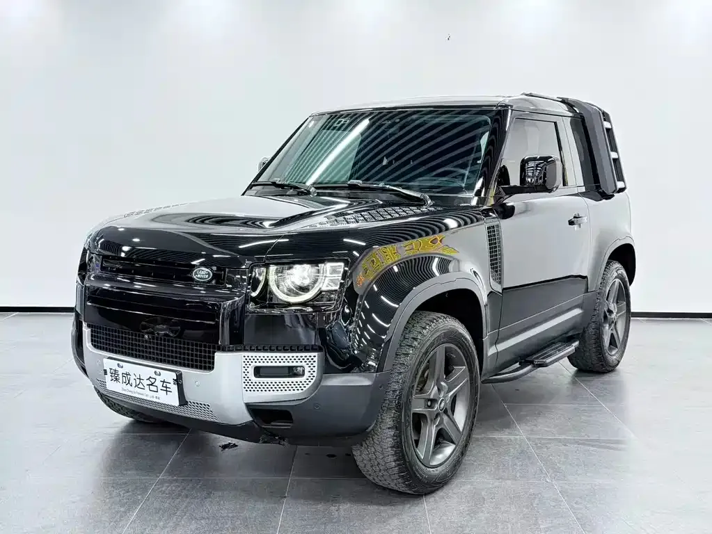 Land Rover Defender — фото 1
