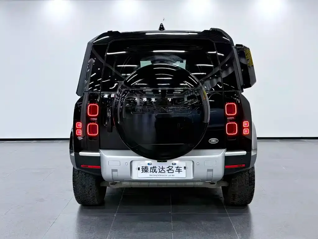 Land Rover Defender — фото 5