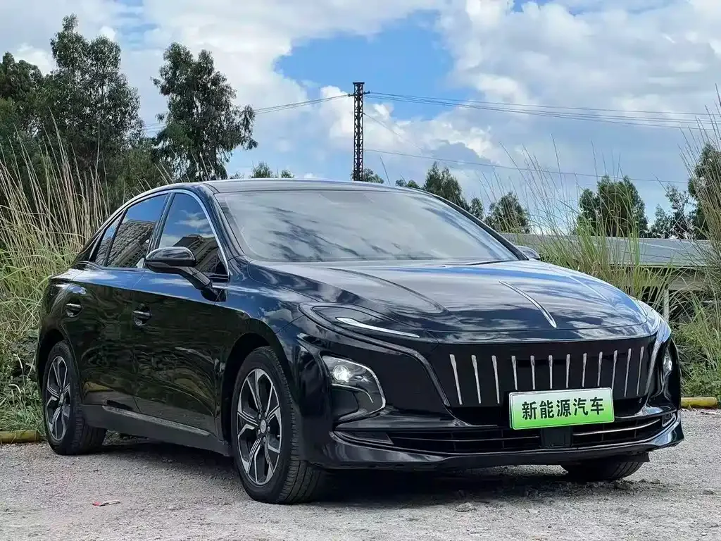 Hongqi E-QM5 2023 из CN, фото 5