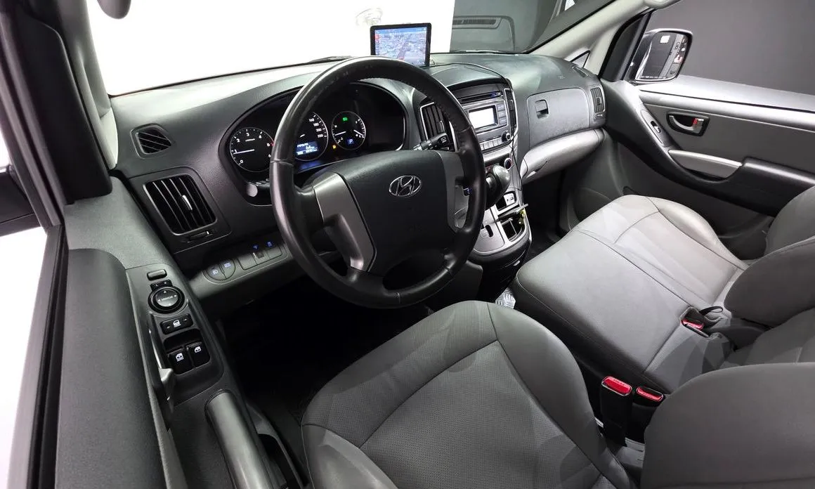 Hyundai Starex 2021 из KR, фото 10