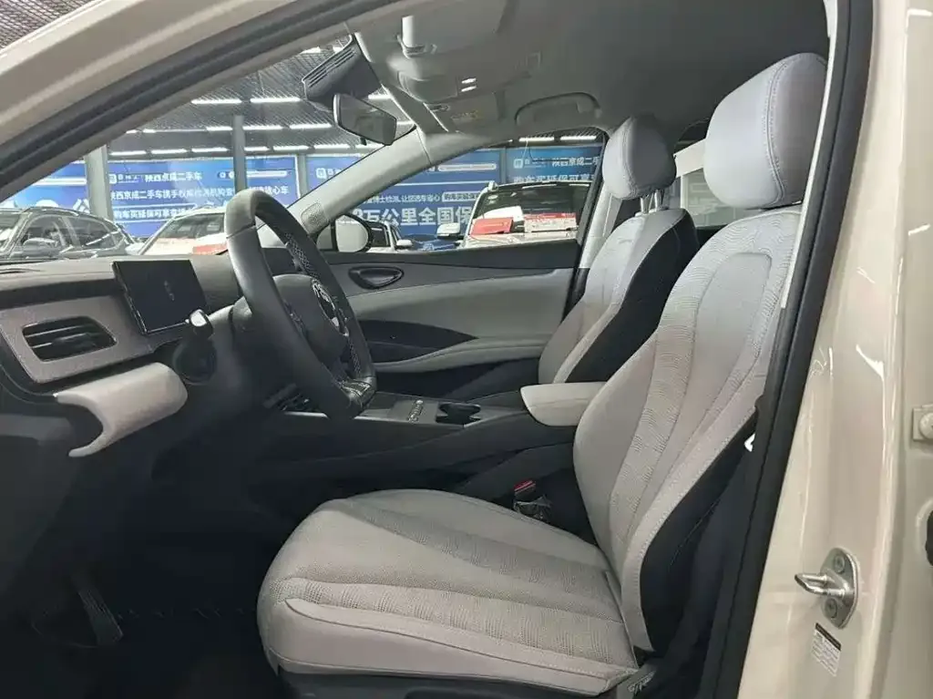 BYD Seal 06 — фото 10