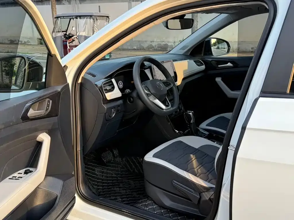 Volkswagen Tharu — фото 4