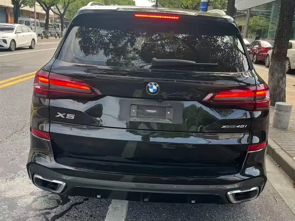 BMW X5 (Import) — фото 9