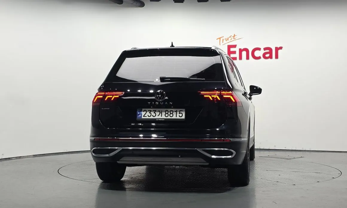 Volkswagen Tiguan — фото 5