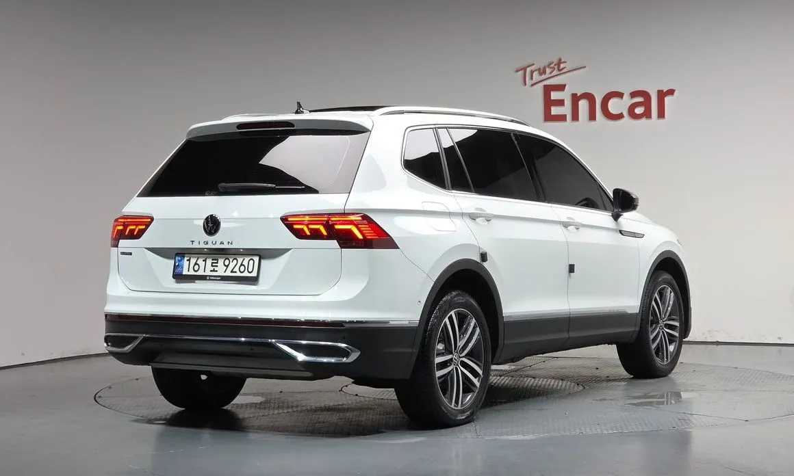 Volkswagen Tiguan — фото 5