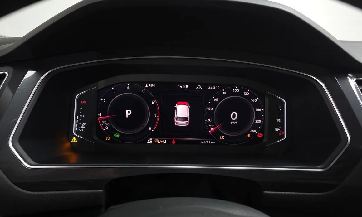 Volkswagen Tiguan — фото 2