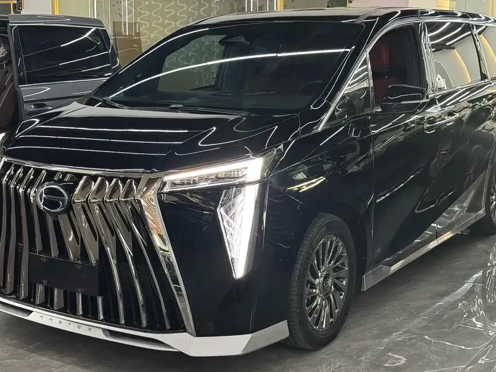 GAC Motor Trumpchi M8 — фото 1