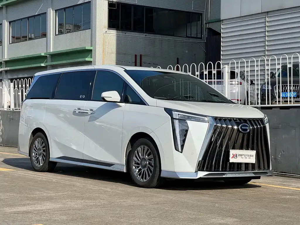 GAC Motor Trumpchi M8 — фото 6