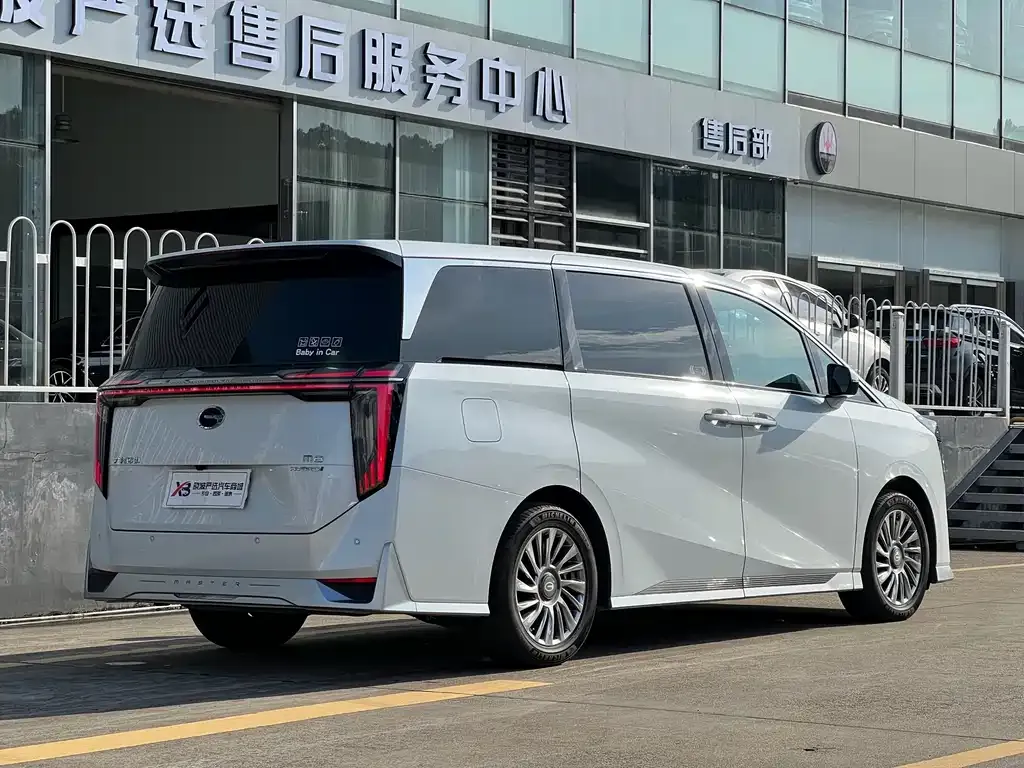 GAC Motor Trumpchi M8 — фото 4