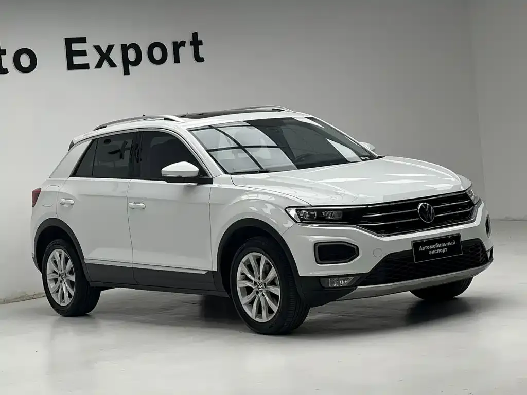 Volkswagen T-Roc — фото 10