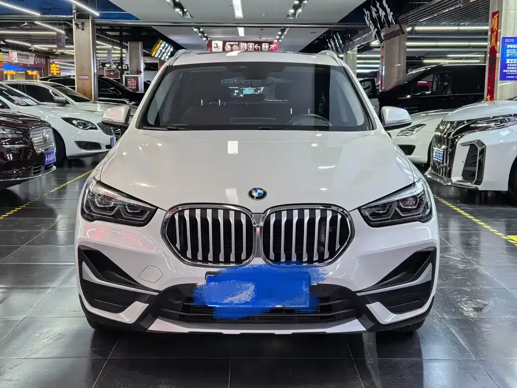 BMW X1 — фото 6