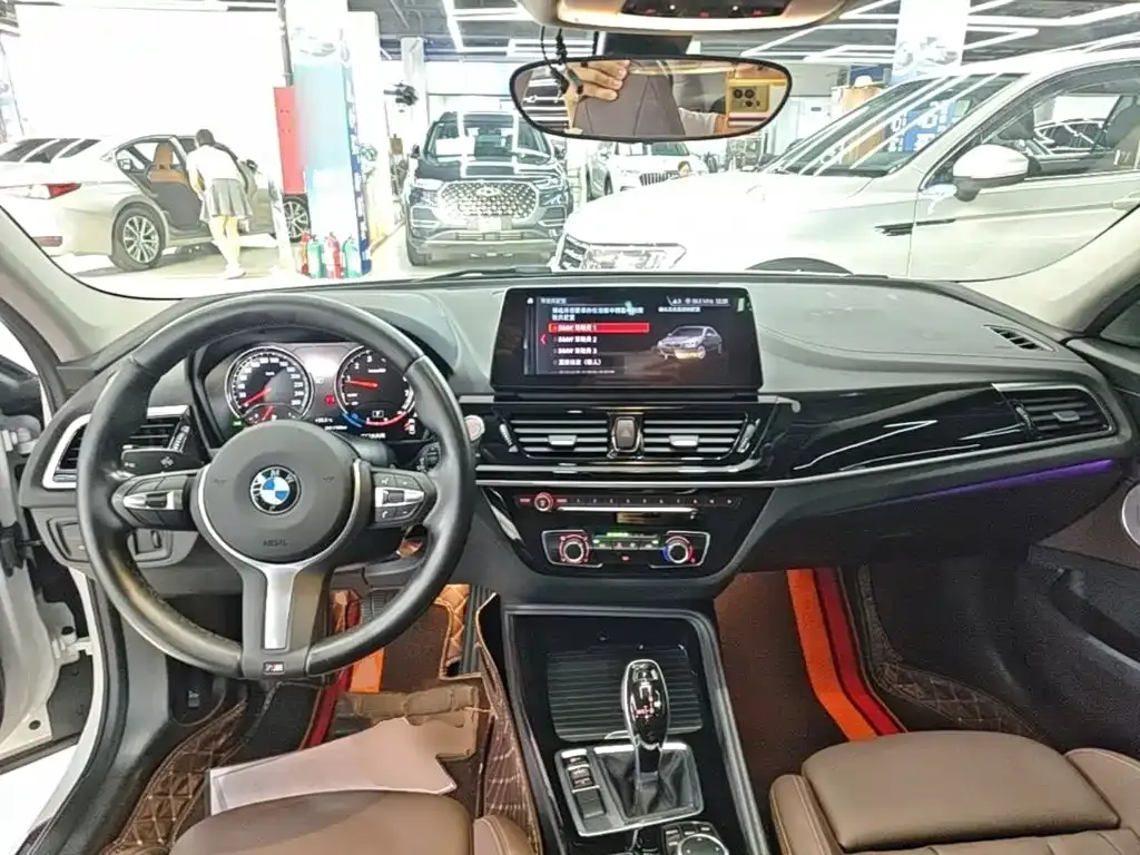 BMW 1 Series — фото 10
