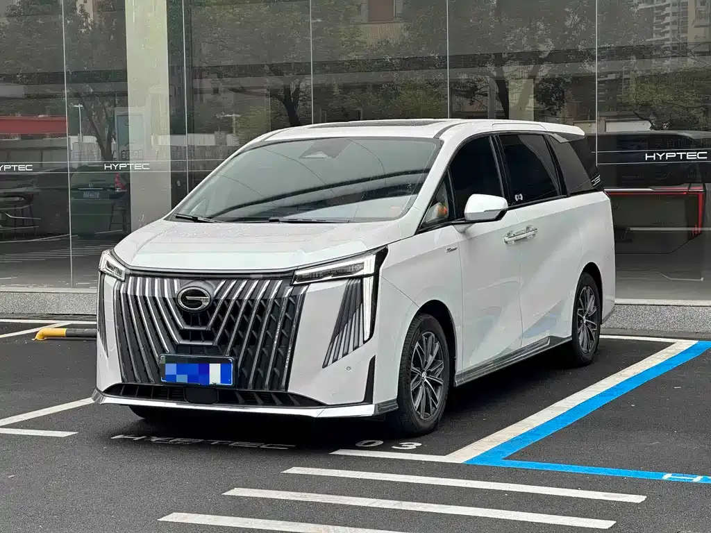 GAC Motor Trumpchi M8 — фото 1