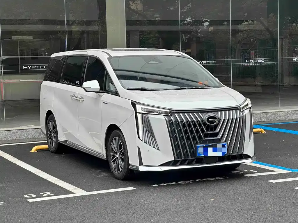 GAC Motor Trumpchi M8 — фото 9