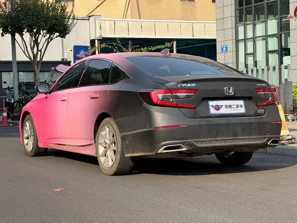 Honda Accord — фото 4