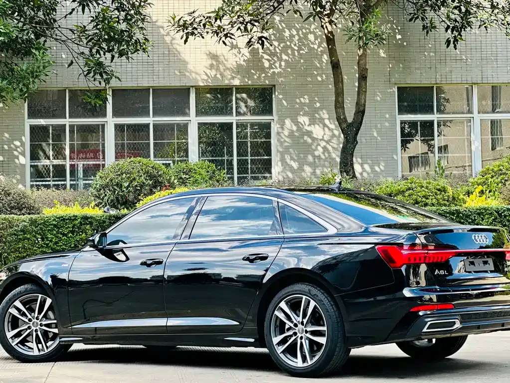 Audi A6L — фото 4