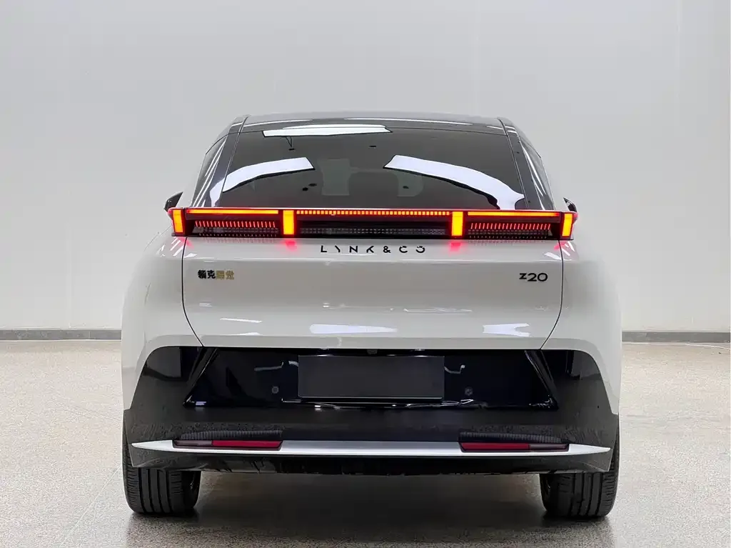 Lynk & Co Z20 — фото 3
