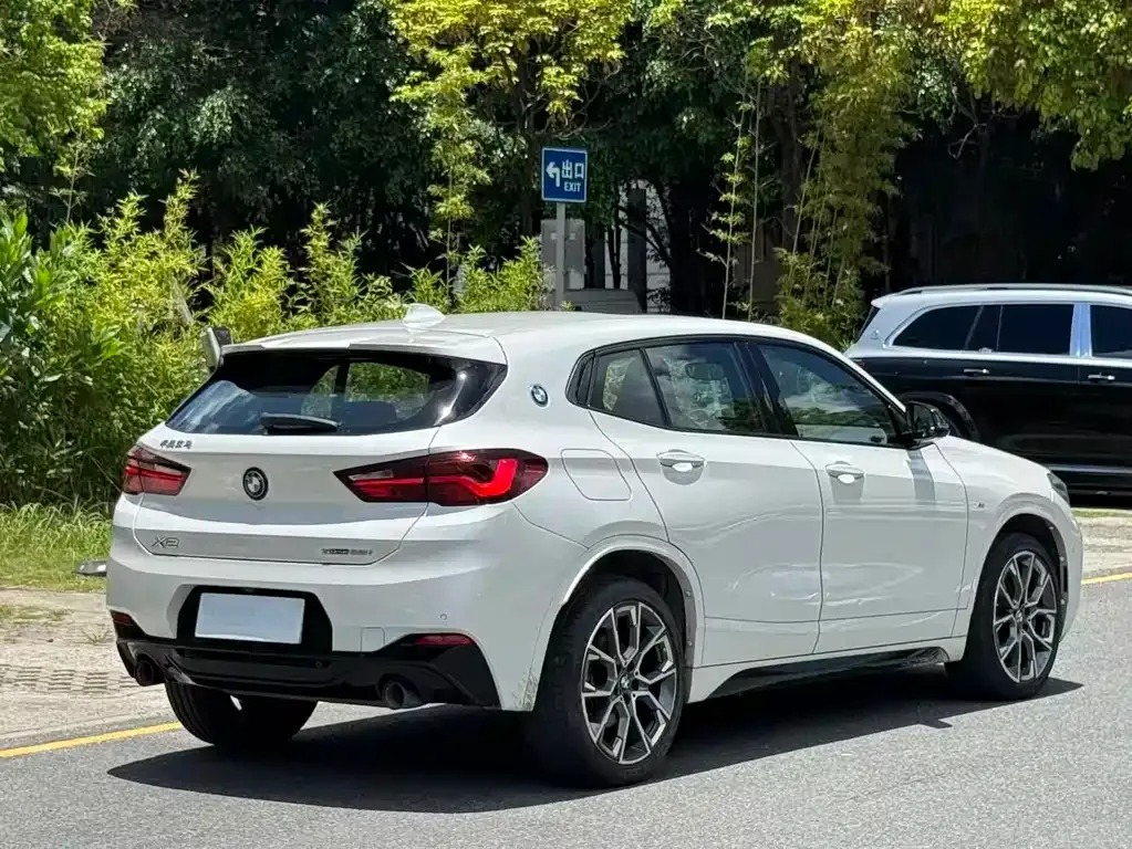 BMW X2 — фото 6