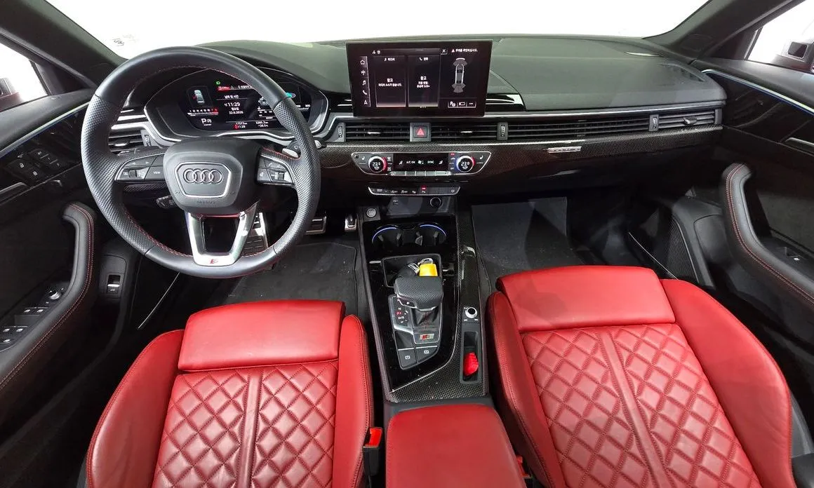 Audi S4 2021 из KR, фото 5