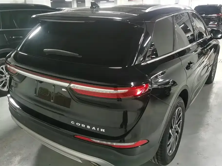 Lincoln Corsair — фото 10