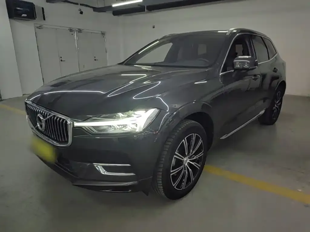 Volvo XC60 — фото 4
