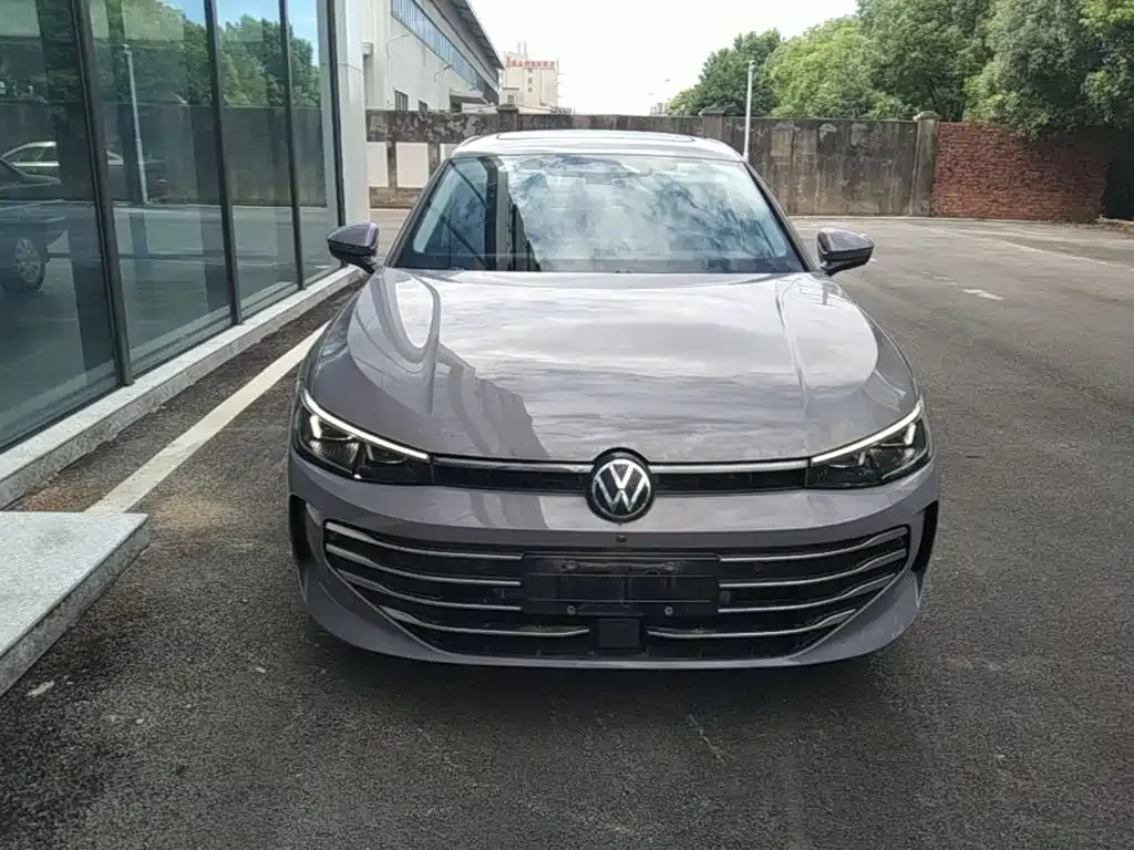 Volkswagen Passat — фото 6