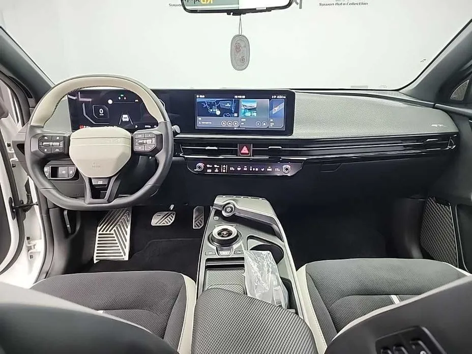 Kia EV6 — фото 9