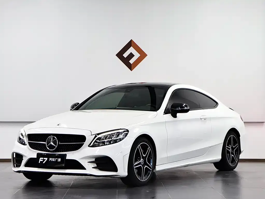 Mercedes-Benz C-Class (Import) — фото 1