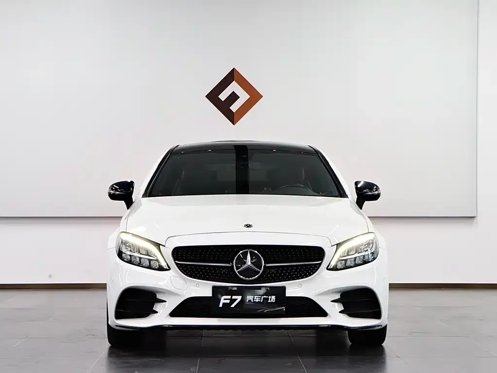 Mercedes-Benz C-Class (Import) — фото 7