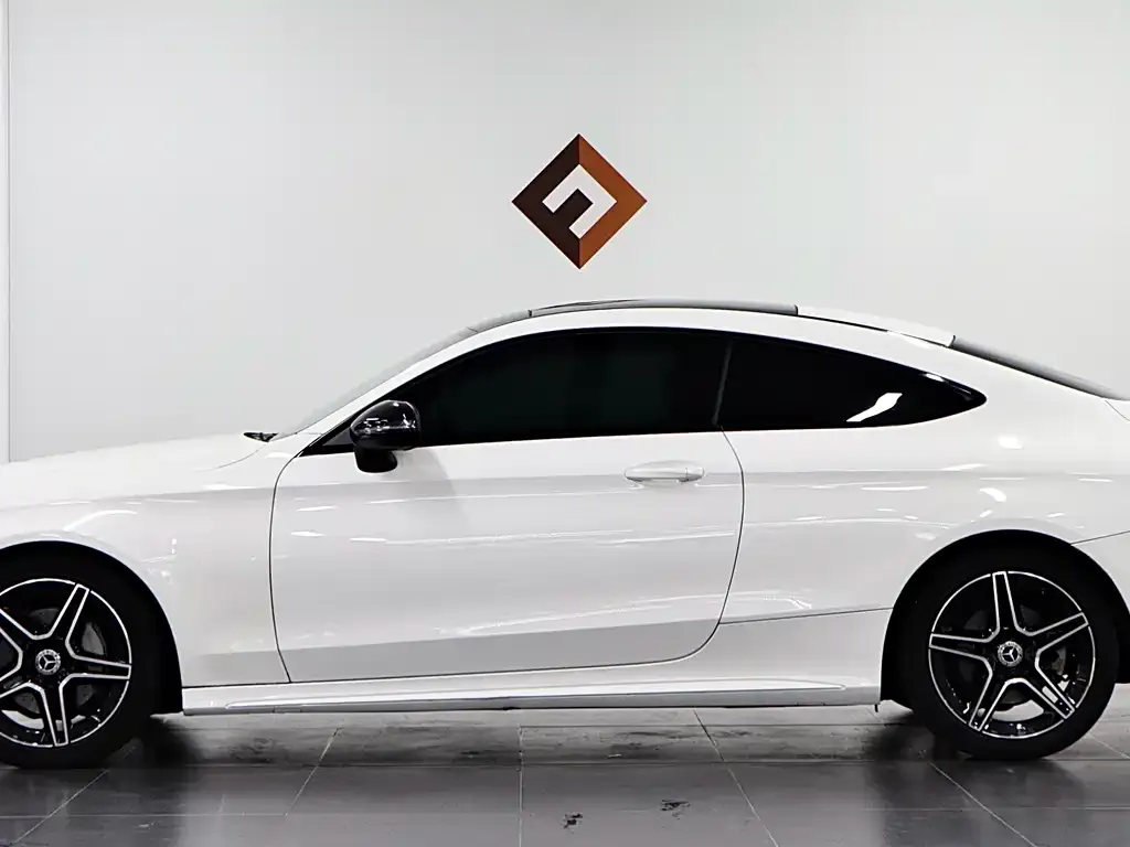 Mercedes-Benz C-Class (Import) — фото 8