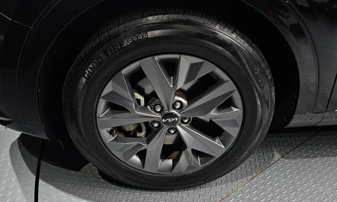 Kia Sportage — фото 6