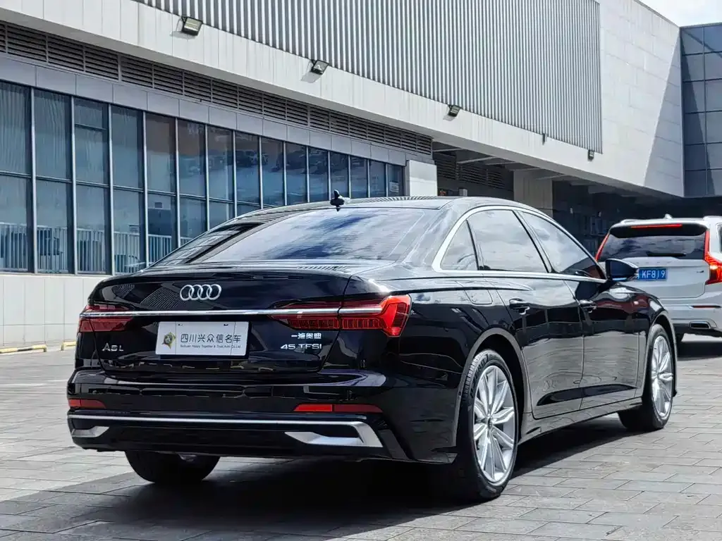 Audi A6L — фото 3