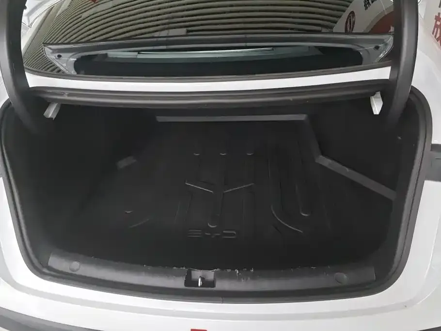 BYD Seal 06 DM-i Touring Edition — фото 2