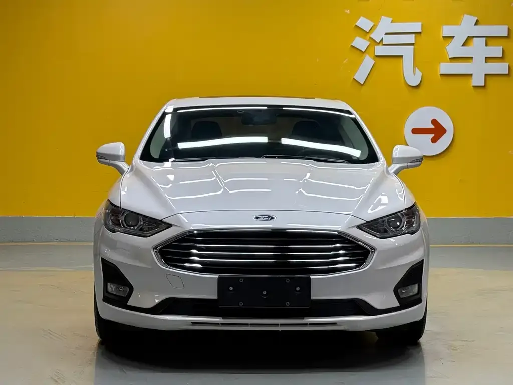 Ford Mondeo — фото 3