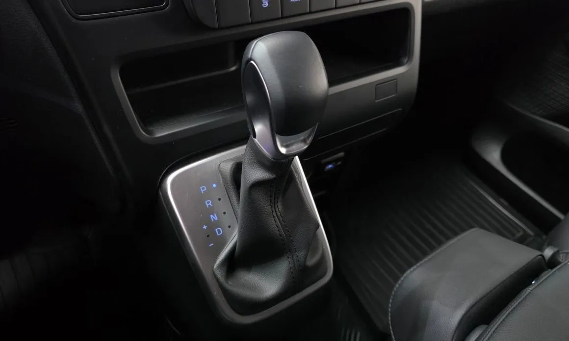 Hyundai Staria — фото 3