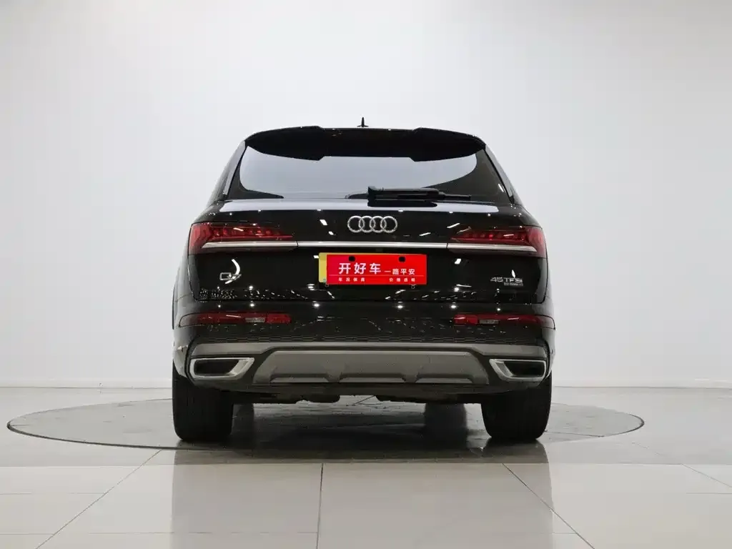Audi Q7 2024 из CN, фото 6