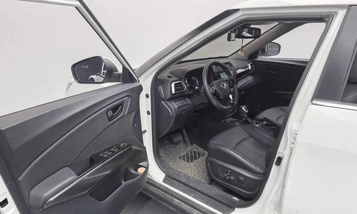 KG Mobility (Ssangyong) TIBOLI 2024 из KR, фото 7