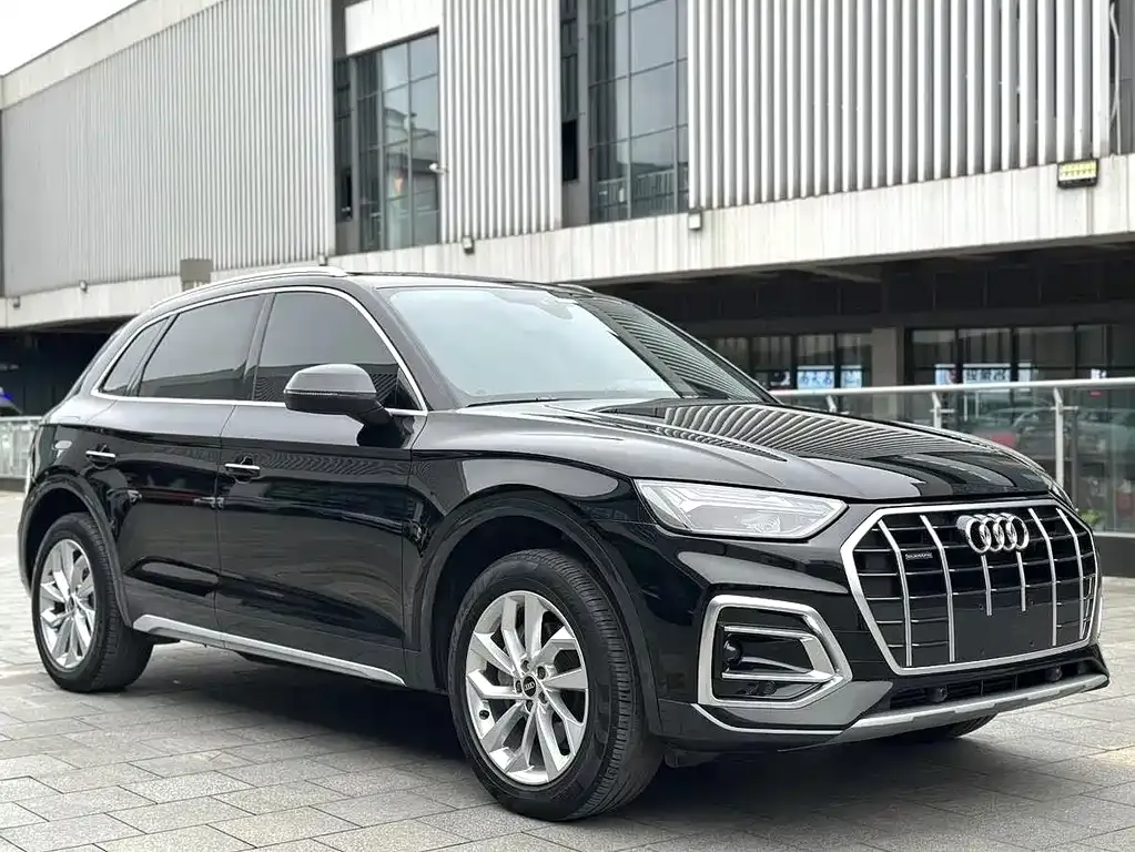 Audi Q5L — фото 2
