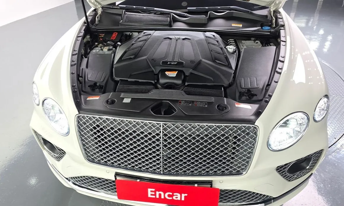 Bentley Bentayga 2022 из KR, фото 10