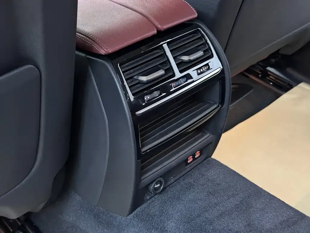 BMW 5 Series — фото 2