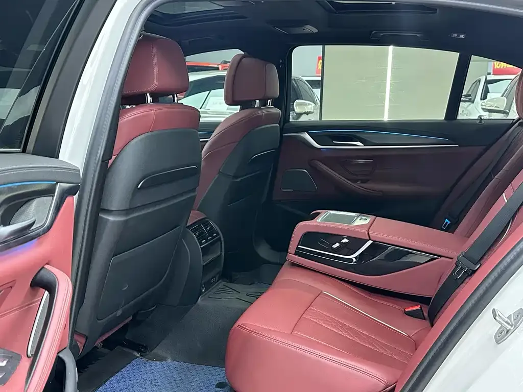 BMW 5 Series New Energy 2024 из CN, фото 5
