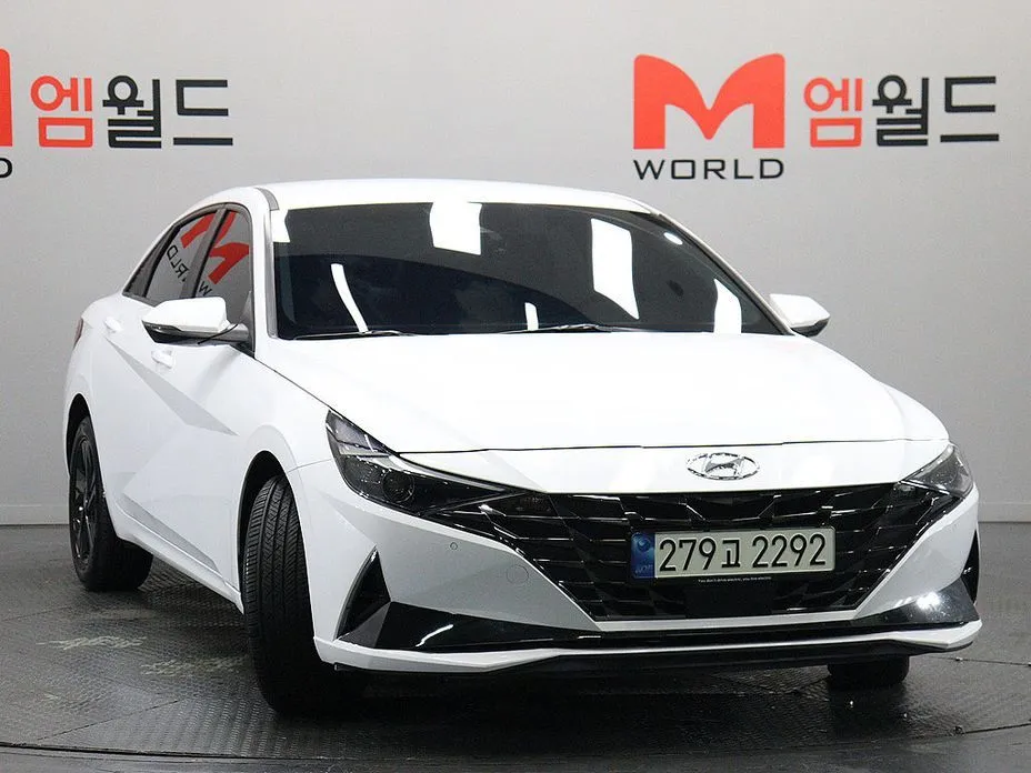 Hyundai AVANTE — фото 9