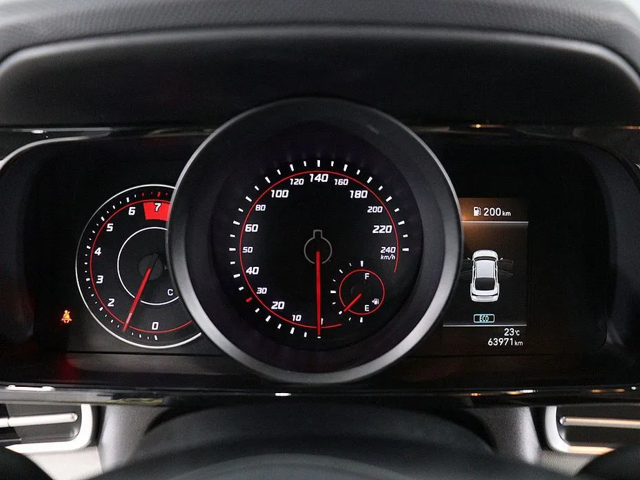 Hyundai AVANTE — фото 6