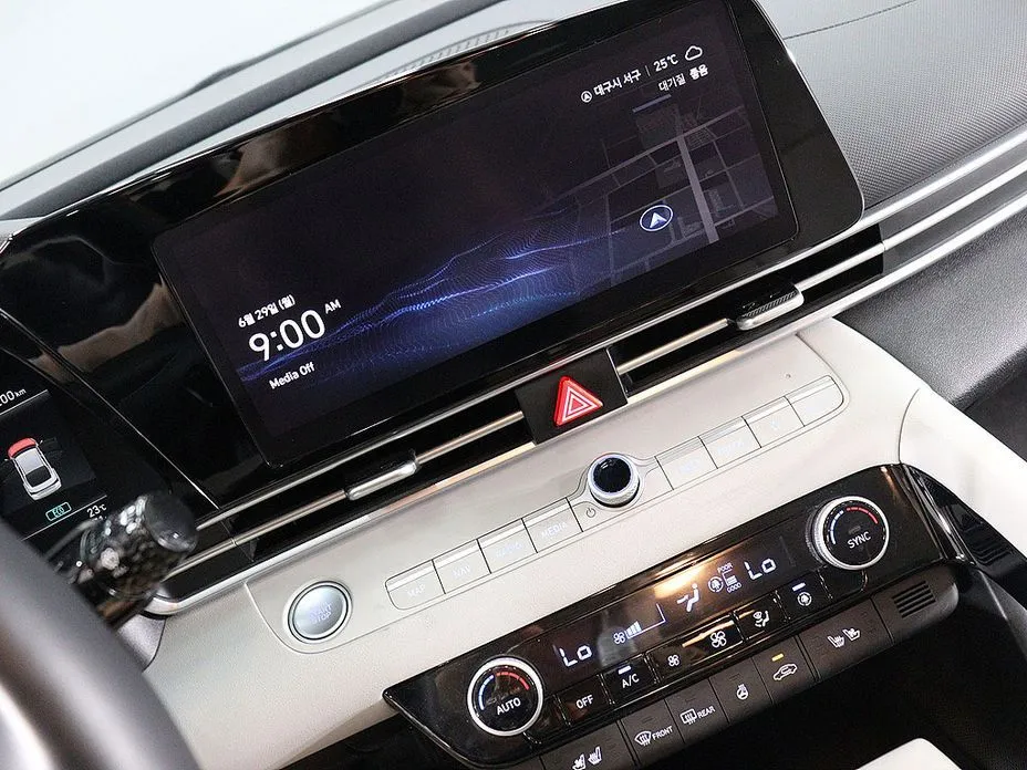 Hyundai AVANTE — фото 10