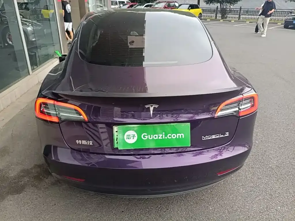 Tesla Model 3 — фото 6