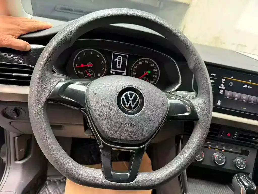Volkswagen Passat 2021 из CN, фото 8