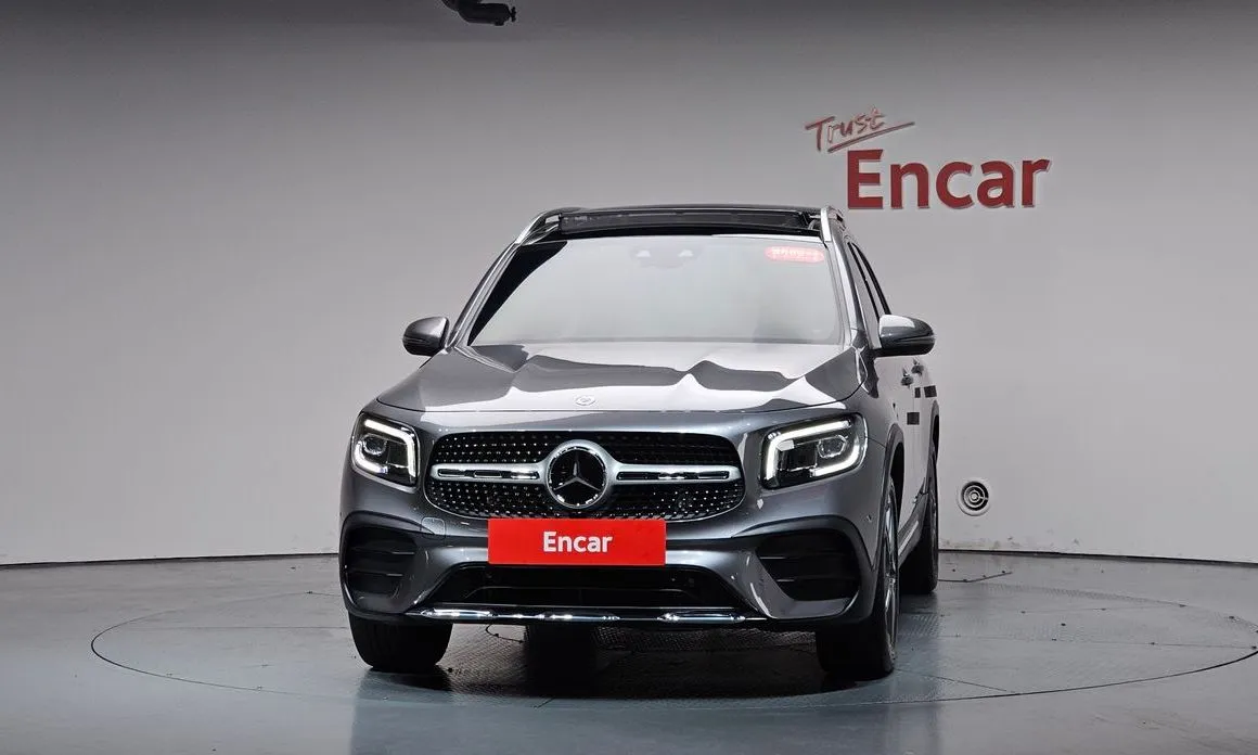 Mercedes-Benz GLB-Class — фото 10