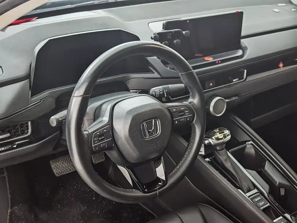 Honda Inspire — фото 2