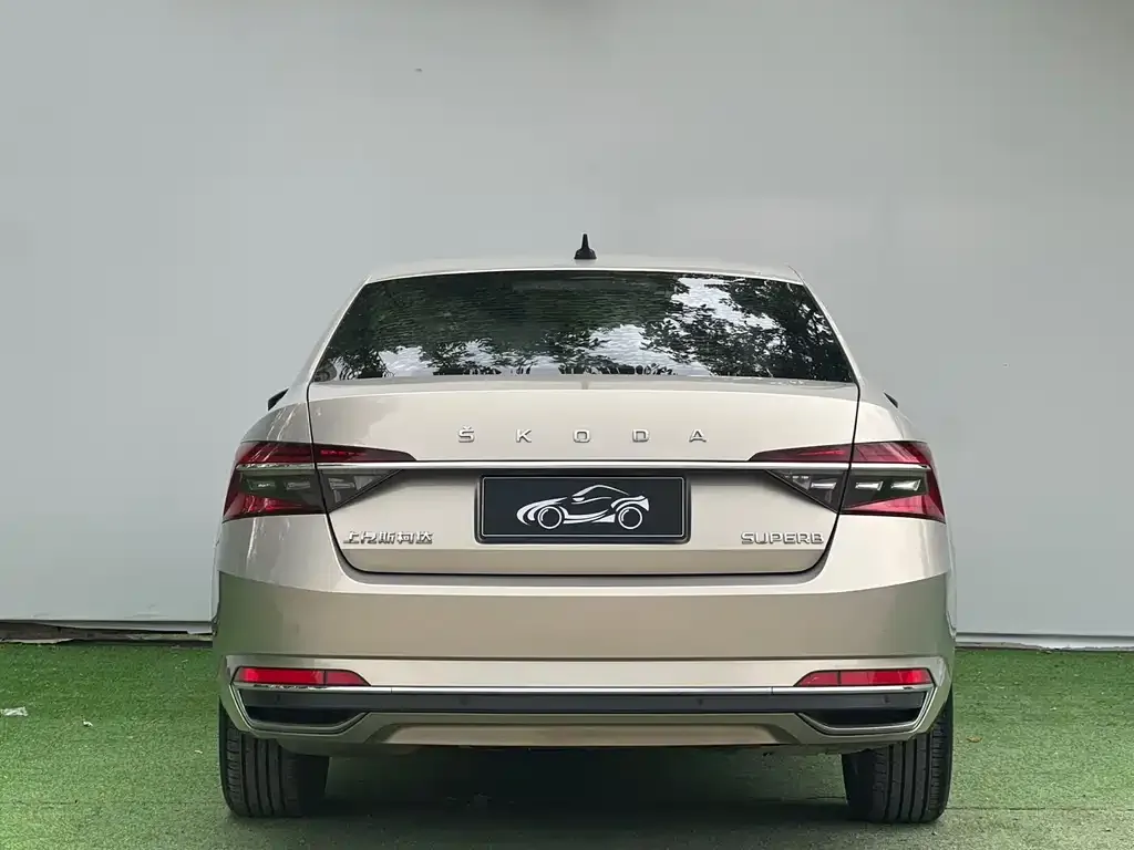 Skoda Superb 2022 из CN, фото 5