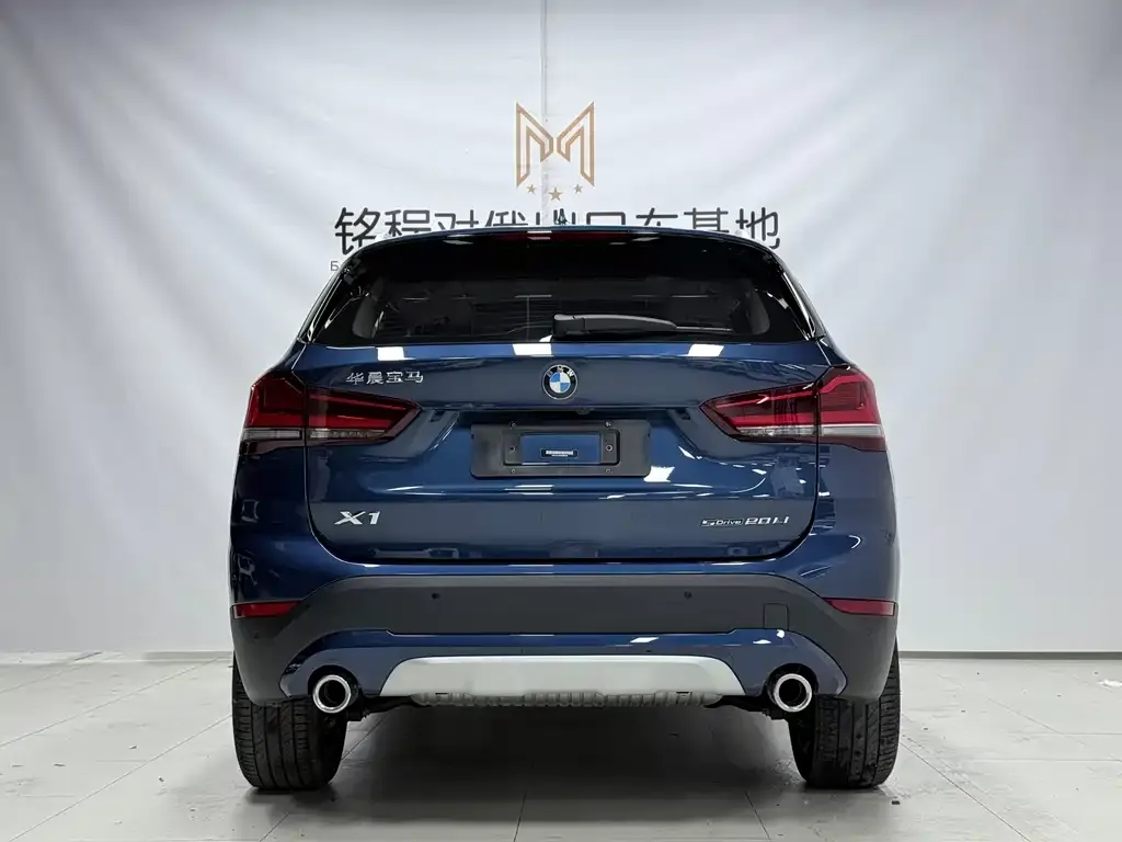 BMW X1 — фото 3